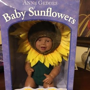 Anne Geddes Baby Sunflowers